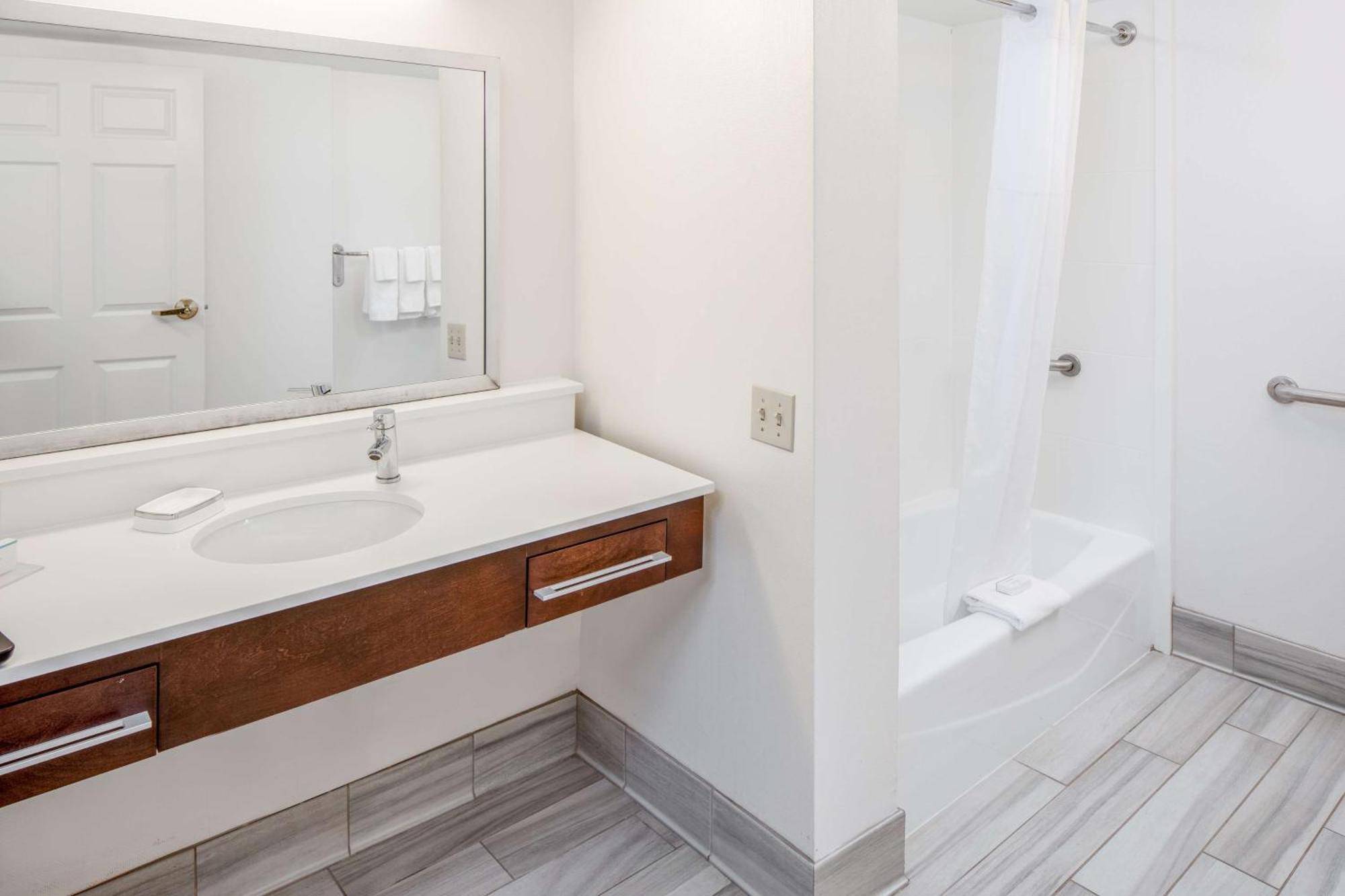 Hampton Inn & Suites Atlanta/Duluth/Gwinnett Ngoại thất bức ảnh