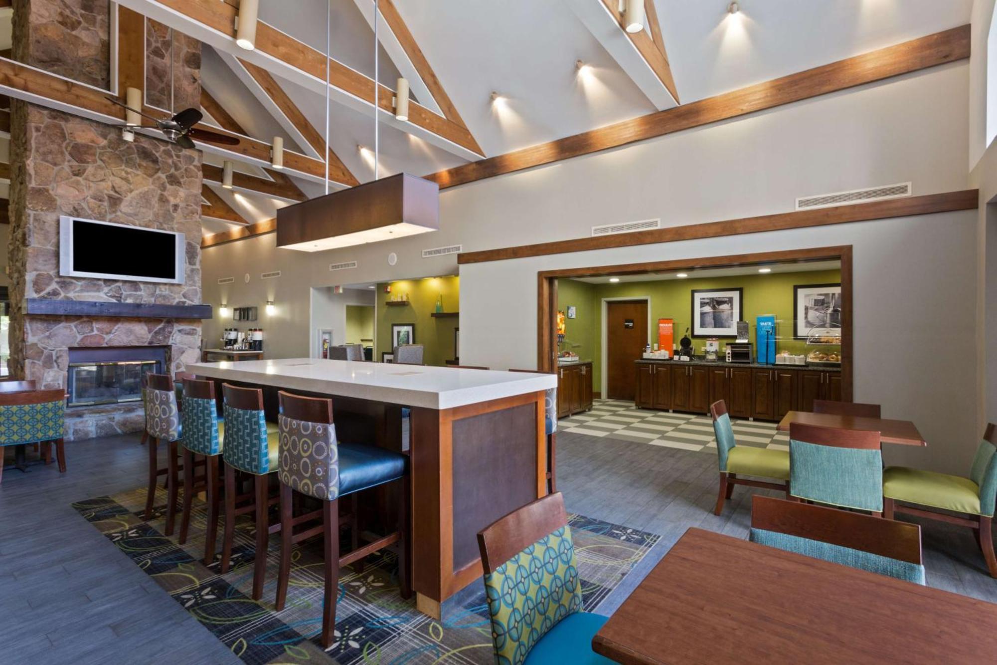 Hampton Inn & Suites Atlanta/Duluth/Gwinnett Ngoại thất bức ảnh